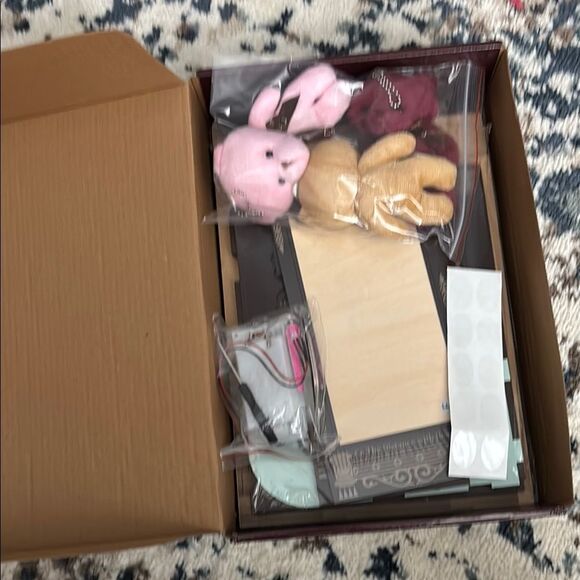 DIY Book Nook Kit for boys & girls to encourage creativity - Picture 9 of 11